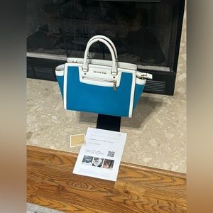 BNWT Michael Kors Selma Blue Satchel